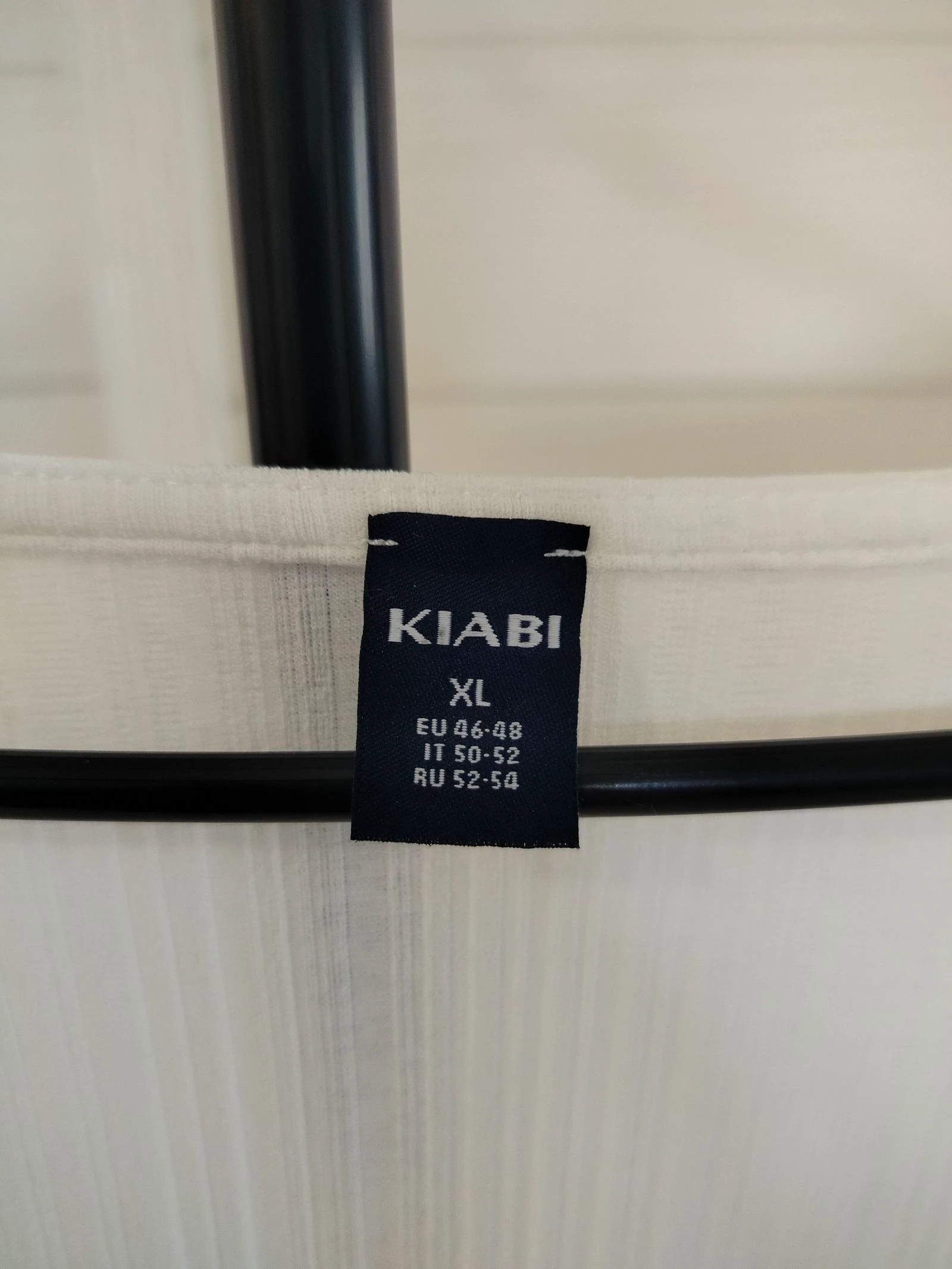 White ribbed long-sleeve top Kiabi – photo 2